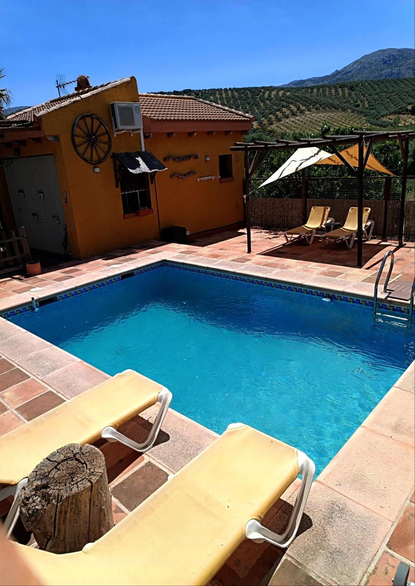 Bed and Breakfast Cortijo Petra Villanueva del Rosario Exterior foto